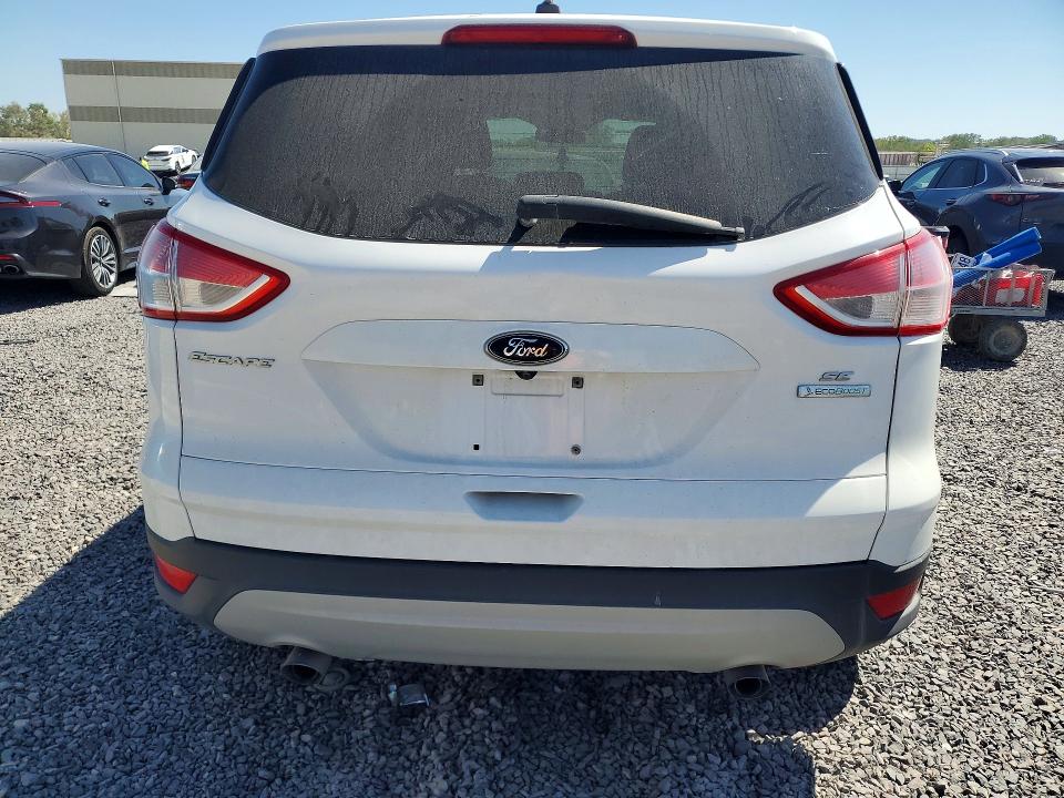 Photo 6 from auction – 2016 FORD ESCAPE with VIN 1FMCU0G90GUB16335