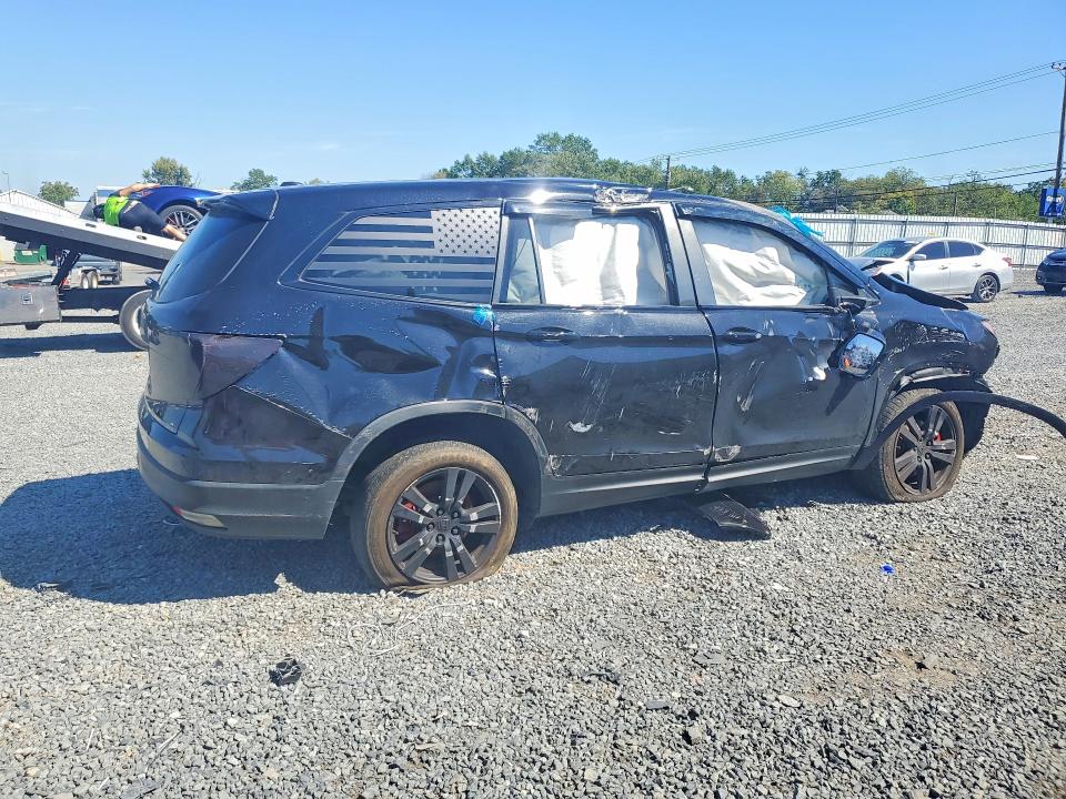 Photo 3 from auction – 2016 HONDA PILOT with VIN 5FNYF6H32GB117657