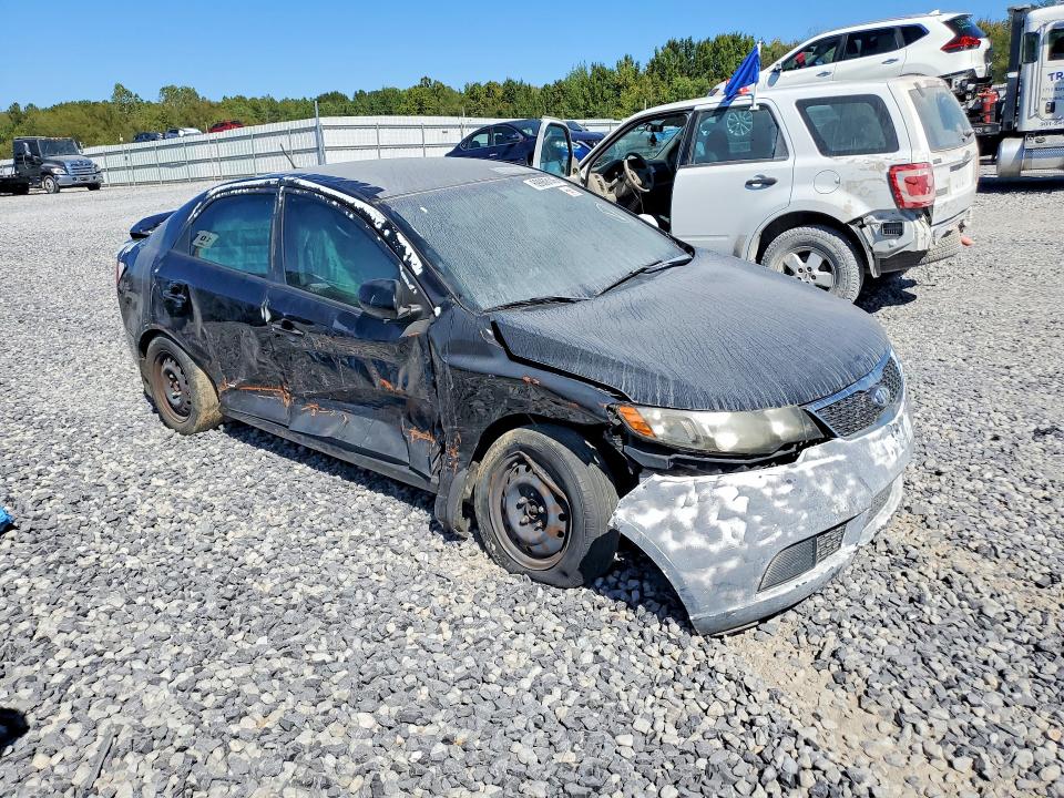 Снимка 4 от търг – 2013 KIA FORTE с VIN KNAFT4A25D5721333