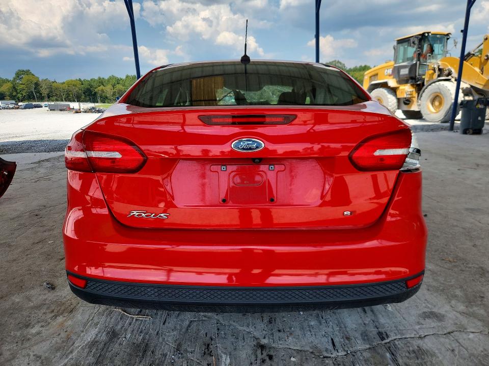 Photo 6 from auction – 2017 FORD FOCUS with VIN 1FADP3F21HL258941