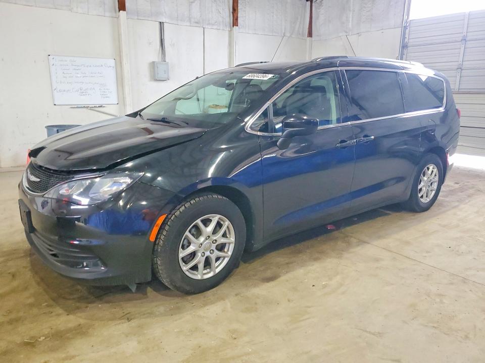 2020 CHRYSLER VOYAGER - Търг №68604396