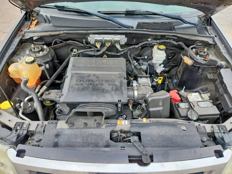 Photo 12 from auction – 2011 FORD ESCAPE with VIN 1FMCU0DG1BKC42243
