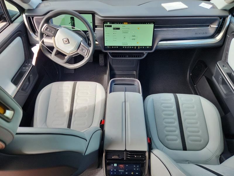 Photo 8 from auction – 2025 RIVIAN R1S with VIN 7PDSGBBA0SN054113