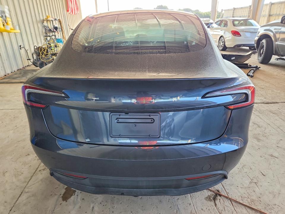 Photo 6 from auction – 2025 TESLA MODEL 3 with VIN 5YJ3E1EA8SF013671