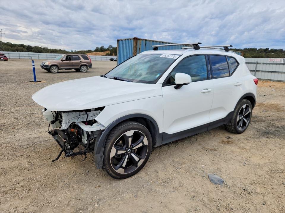 VOLVO XC40 2019 with VIN YV4162UK5K2139538 - Photo from auction