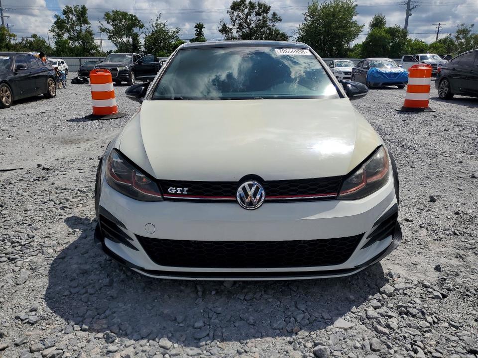 Снимка 5 от търг – 2021 VOLKSWAGEN GTI с VIN 3VW5T7AU5MM008439