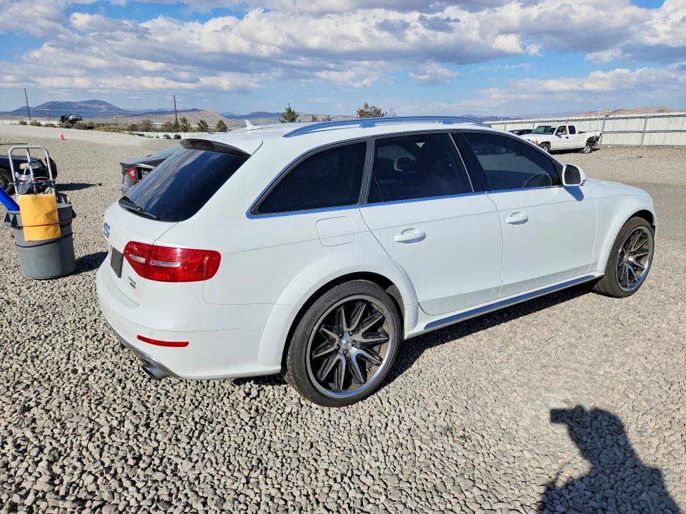صورة رقم 3 من المزاد - 2015 AUDI A4 ALLROAD مع VIN WA1UFAFL5FA124365