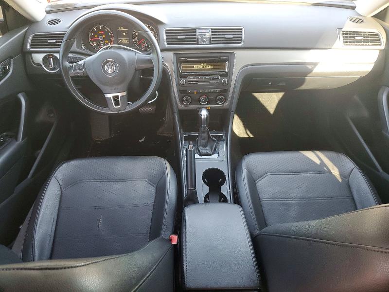 Снимка 8 от търг – 2015 VOLKSWAGEN PASSAT с VIN 1VWAT7A32FC068656