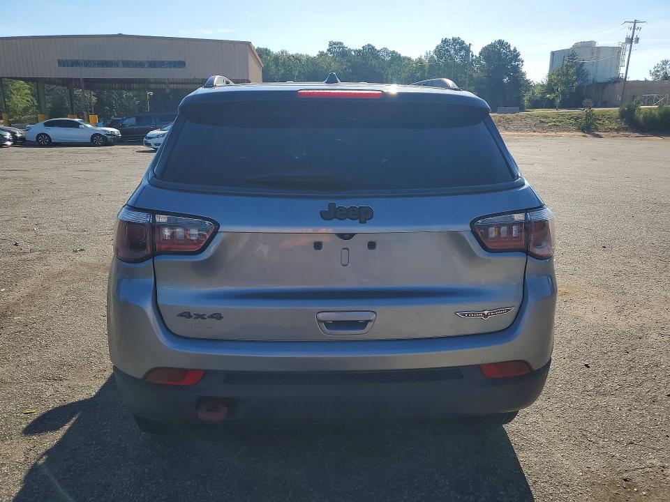 Zdjęcie 6 z aukcji – 2020 JEEP COMPASS z VIN 3C4NJDDB1LT207963
