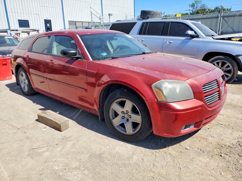 Photo 4 from auction – 2005 DODGE MAGNUM with VIN 2D4FV48V05H536942
