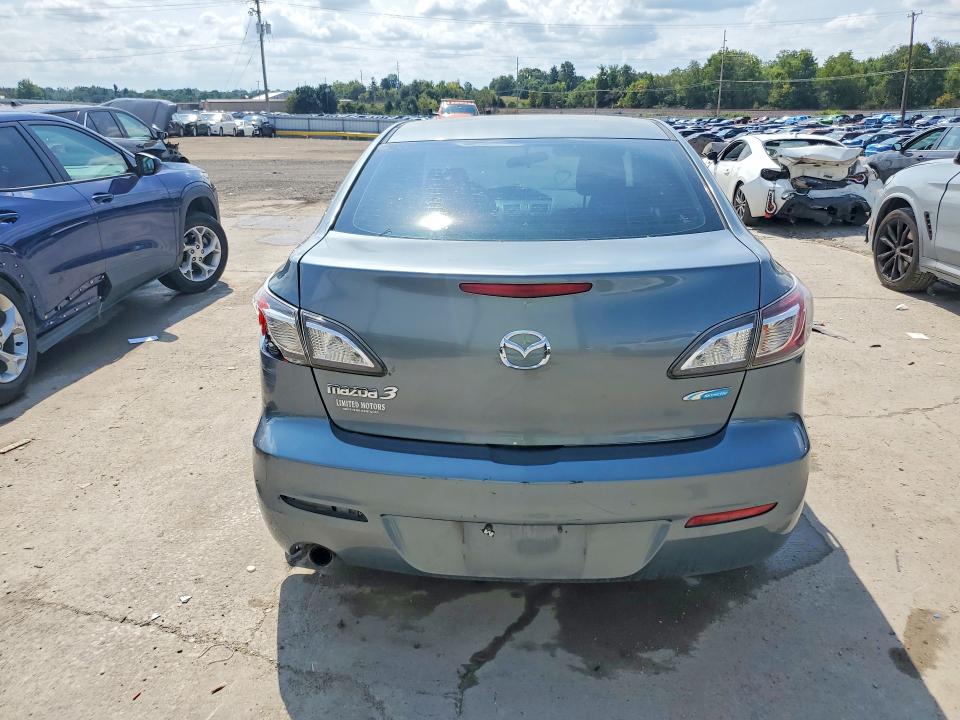 Photo 6 from auction – 2012 MAZDA 3 with VIN JM1BL1V7XC1696683