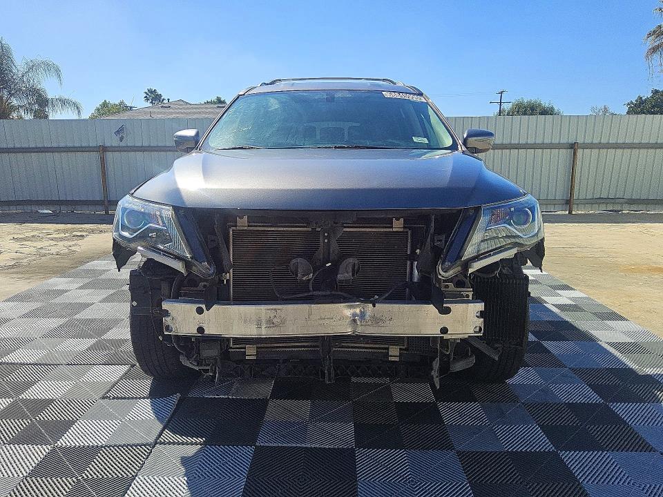 Снимка 5 от търг – 2019 NISSAN PATHFINDER с VIN 5N1DR2MN2KC647618