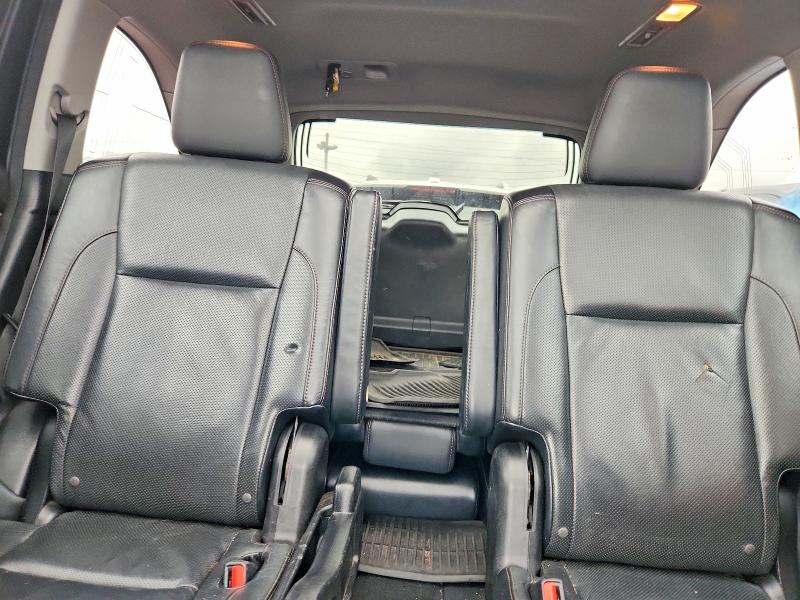 Фото 10 с аукциона – 2016 TOYOTA HIGHLANDER с VIN 5TDDKRFH5GS250824