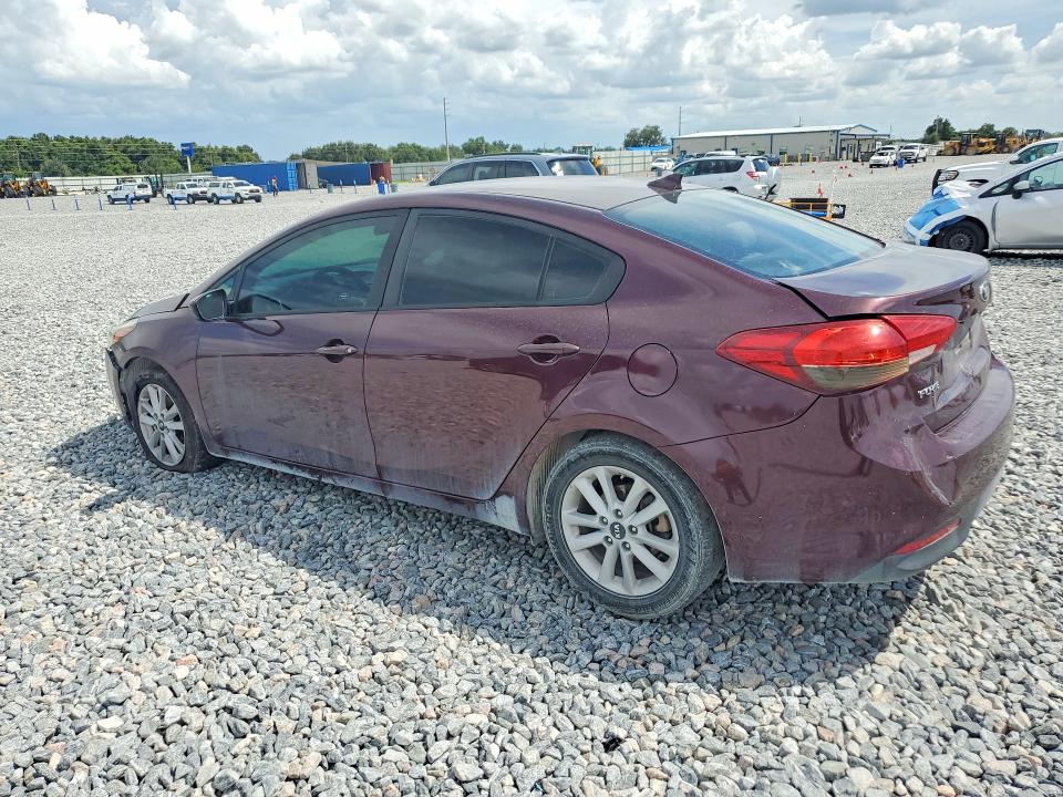 Photo 2 from auction – 2017 KIA FORTE with VIN 3KPFL4A73HE021559