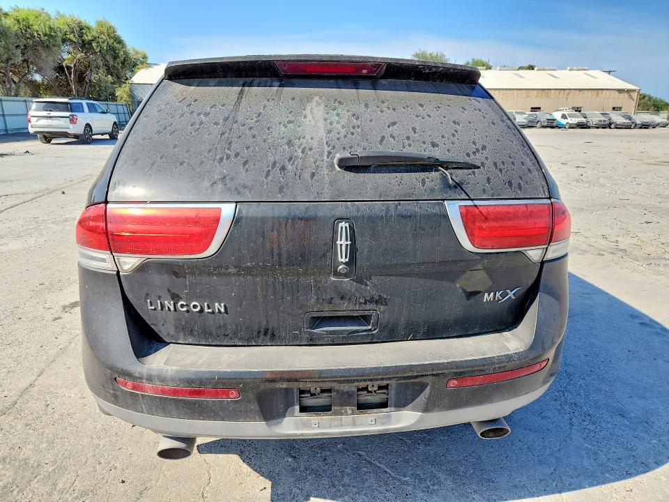 Photo 6 from auction – 2011 LINCOLN MKX with VIN 2LMDJ6JK6BBJ06259