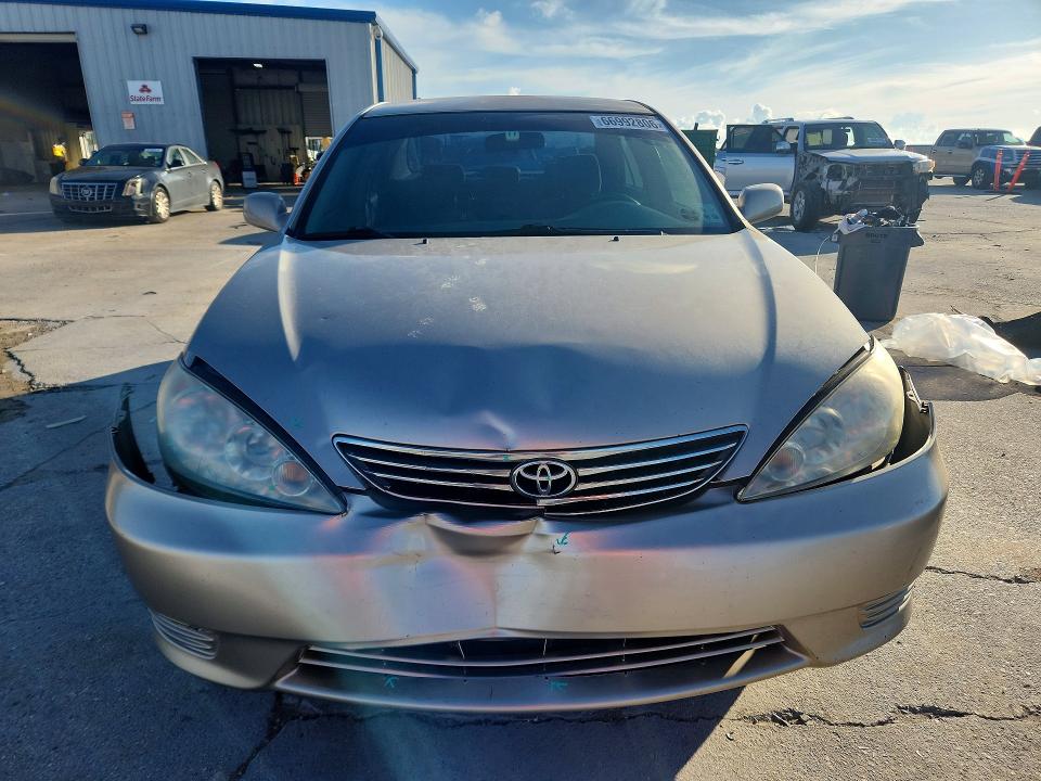 Photo 5 from auction – 2006 TOYOTA CAMRY with VIN 4T1BE32K86U151353