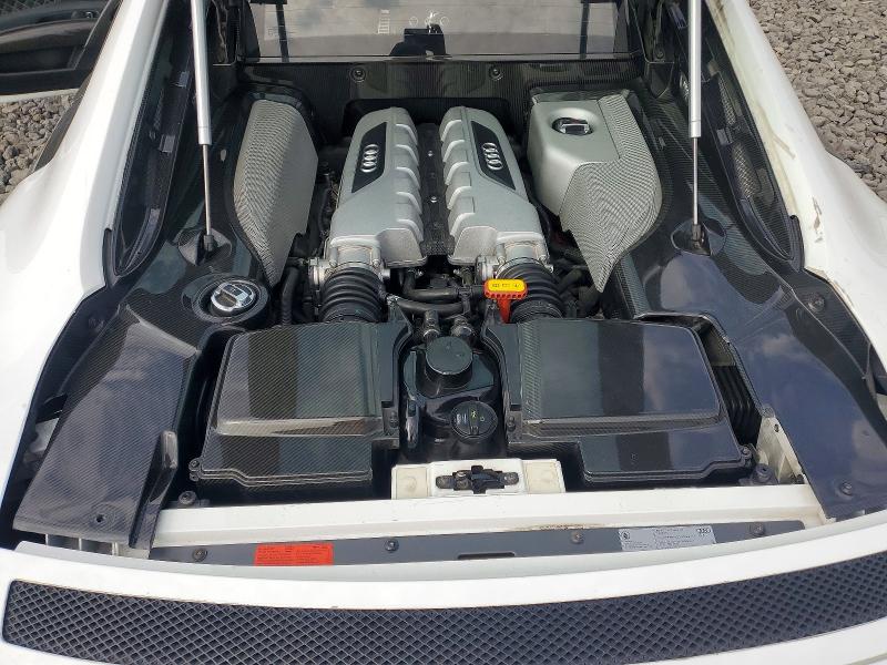 صورة رقم 11 من المزاد - 2015 AUDI R8 مع VIN WUAKNAFG7F7001816