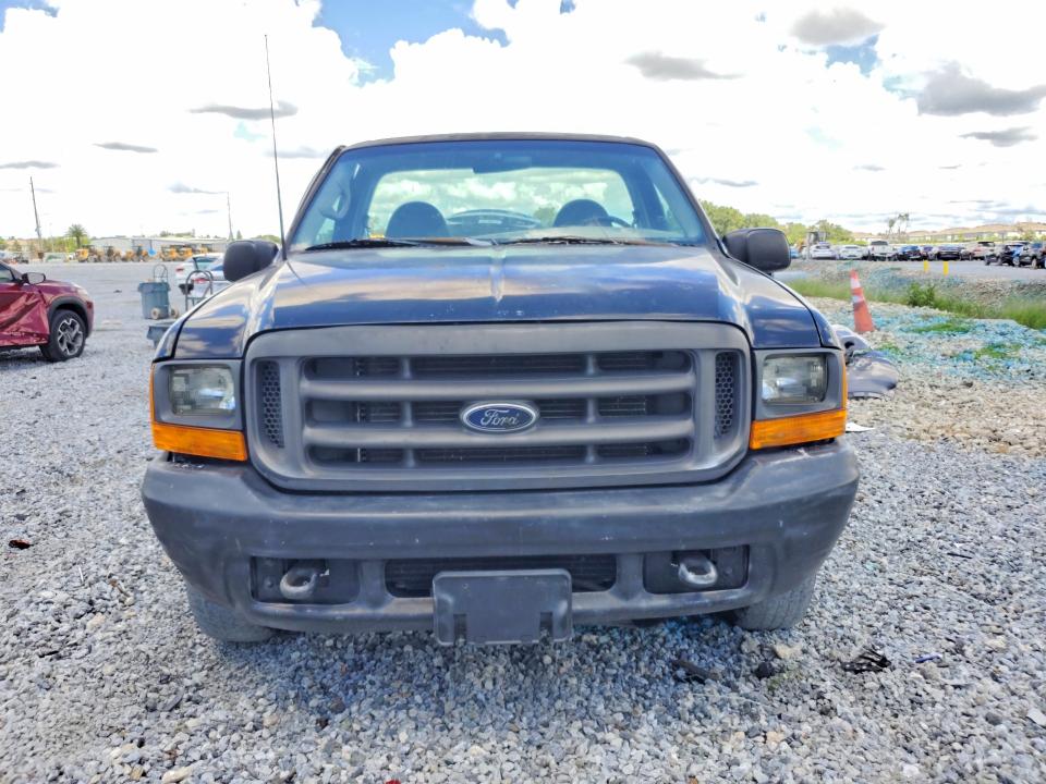 Photo 5 from auction – 2000 FORD F250 with VIN 1FTNF20L1YEC29411