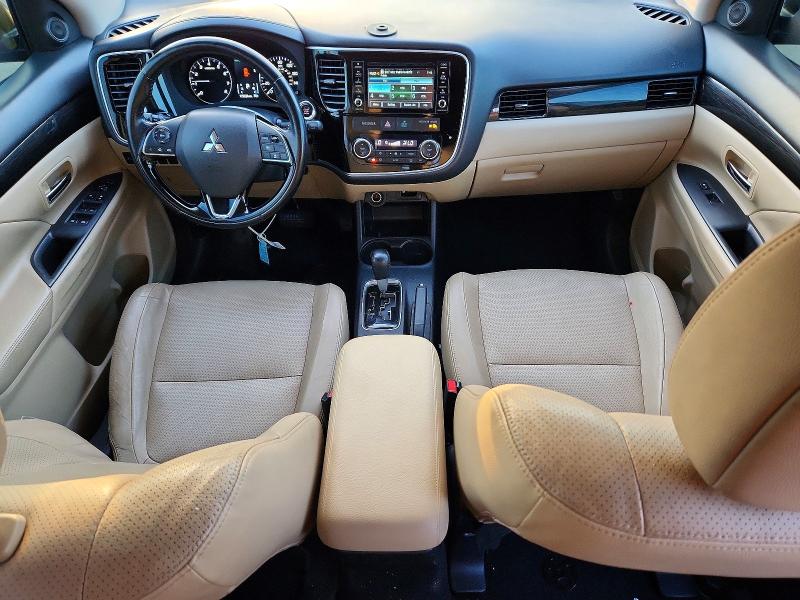 Photo 8 from auction – 2016 MITSUBISHI OUTLANDER with VIN JA4AD3A39GZ050530