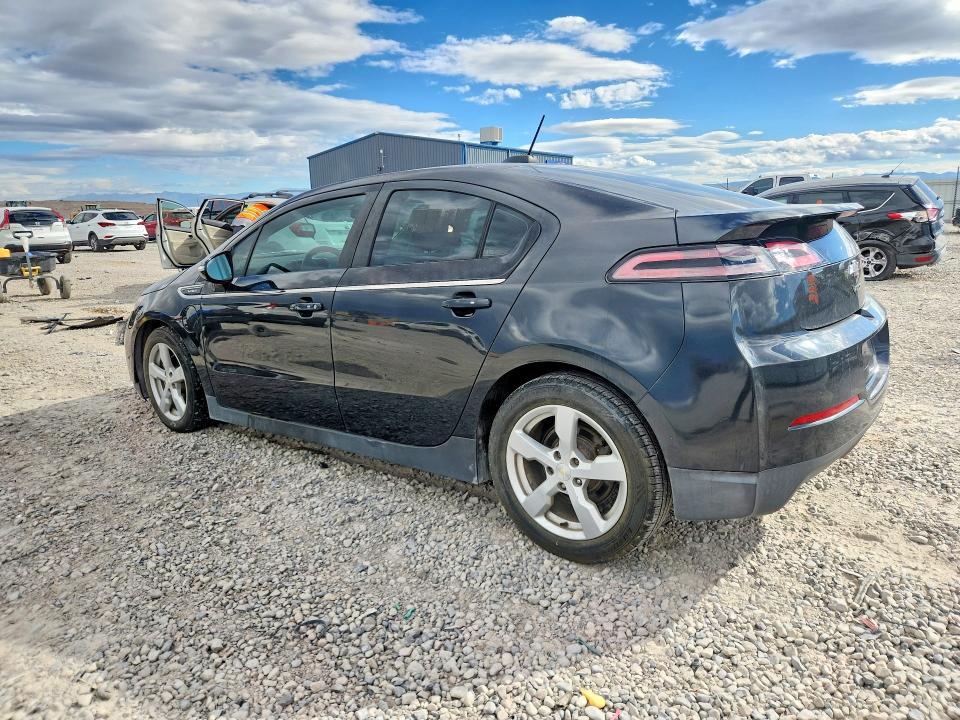 Photo 2 from auction – 2015 CHEVROLET VOLT with VIN 1G1RC6E43FU104344