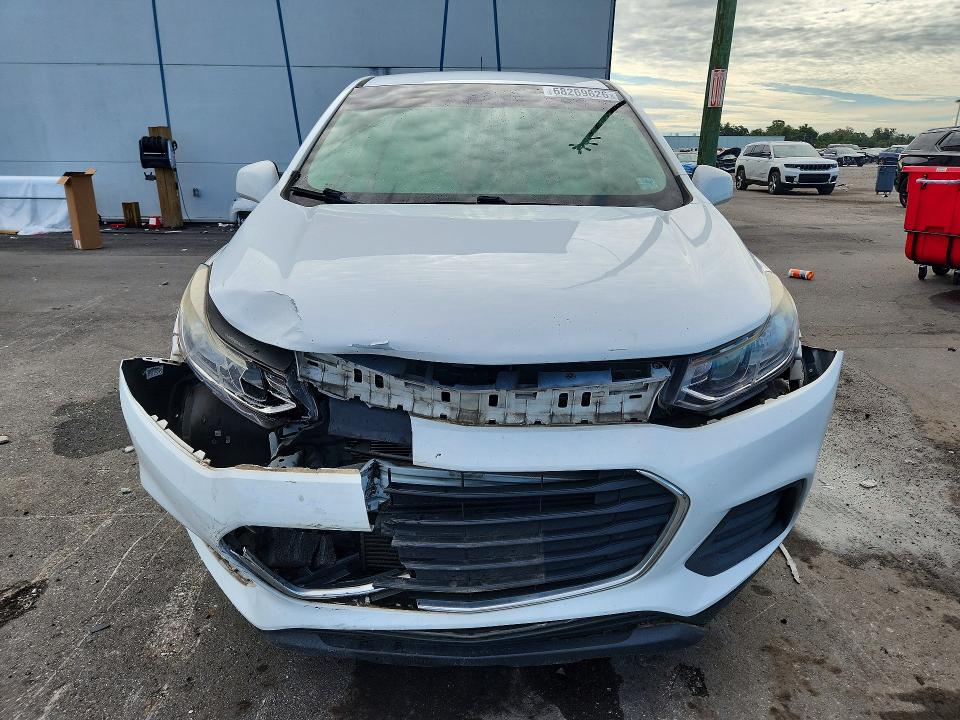 Photo 5 from auction – 2017 CHEVROLET TRAX with VIN KL7CJKSB7HB087462