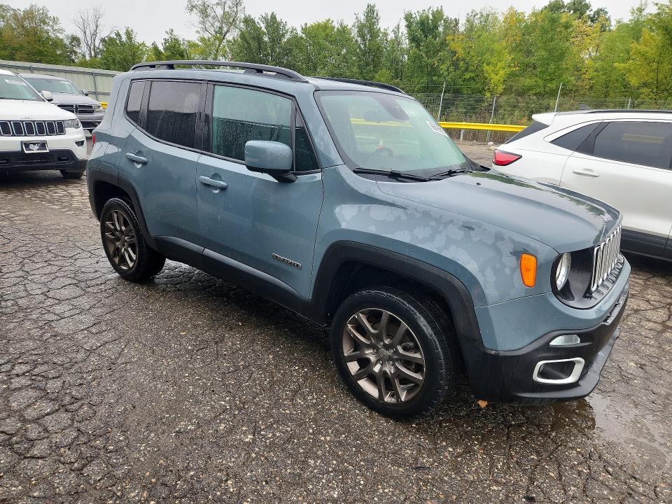 Photo 4 from auction – 2017 JEEP RENEGADE with VIN ZACCJBBB4HPF30532