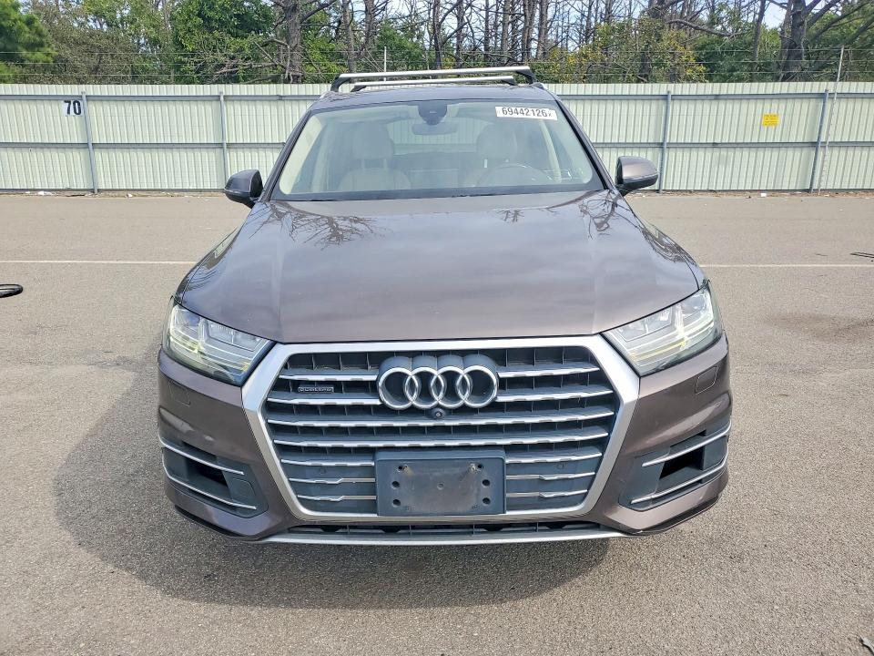 Photo 5 from auction – 2017 AUDI Q7 with VIN WA1LABF75HD058601