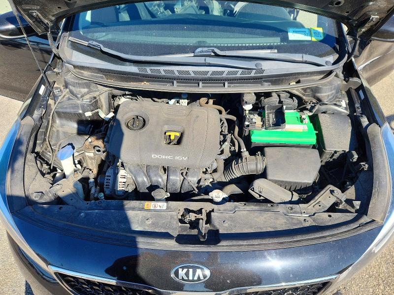 Снимка 11 от търг – 2017 KIA FORTE с VIN 3KPFL4A76HE115628