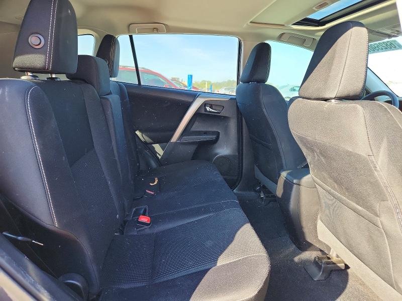 Снимка 11 от търг – 2014 TOYOTA RAV4 с VIN 2T3WFREV7EW110810