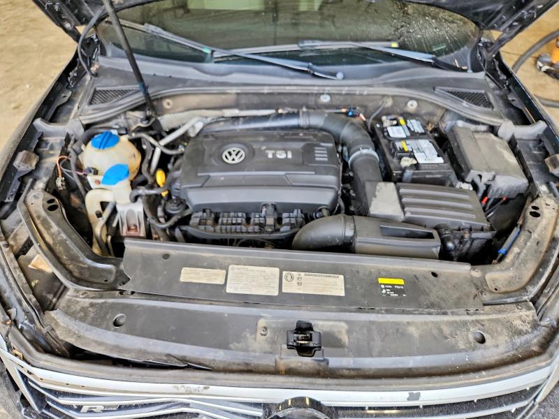 Photo 11 from auction – 2016 VOLKSWAGEN PASSAT with VIN 1VWAT7A36GC028274