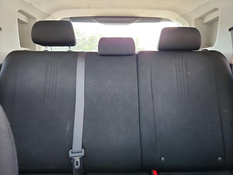 Photo 10 from auction – 2008 SCION XB with VIN JTLKE50E681005488