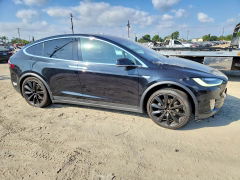 Photo 4 from auction – 2016 TESLA MODEL X with VIN 5YJXCAE25GF006488