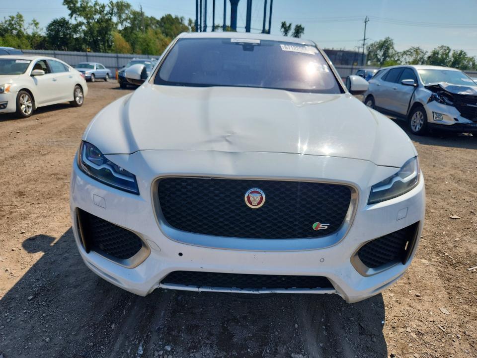 Photo 5 from auction – 2019 JAGUAR F-PACE with VIN SADCM2FV8KA390265