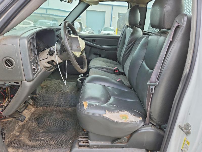Zdjęcie 7 z aukcji – 2006 GMC SIERRA z VIN 1GTHC24U36E281449