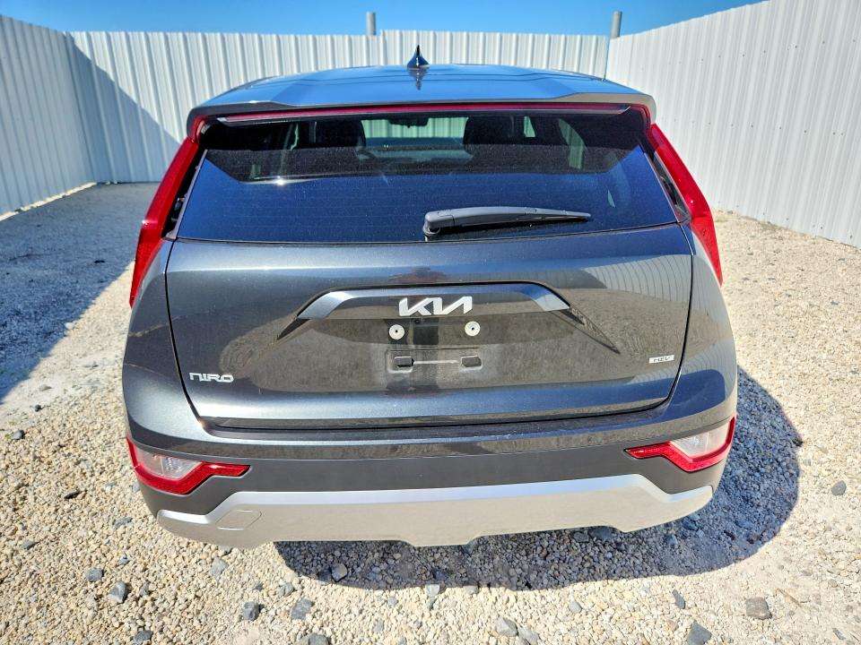 Foto 6 de la subasta – 2026 KIA NIRO con VIN KNDCP3LE3T5335696