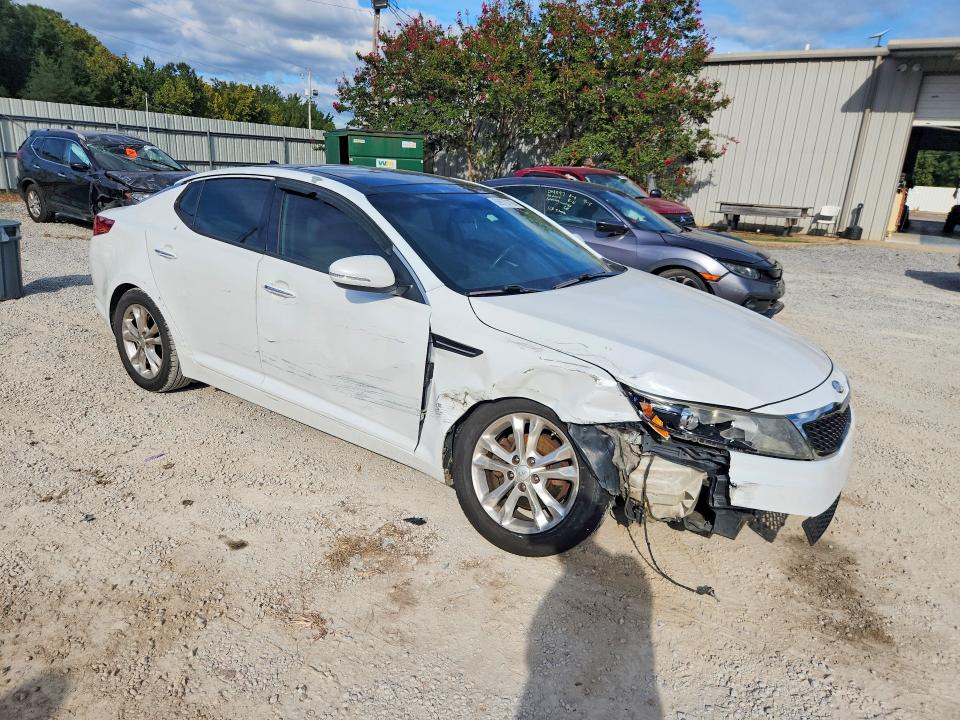 Фото 4 с аукциона – 2013 KIA OPTIMA с VIN 5XXGN4A79DG230899
