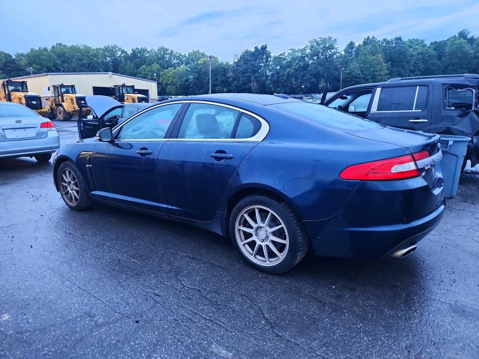 Photo 2 from auction – 2011 JAGUAR XF with VIN SAJWA0FB4BLR93425