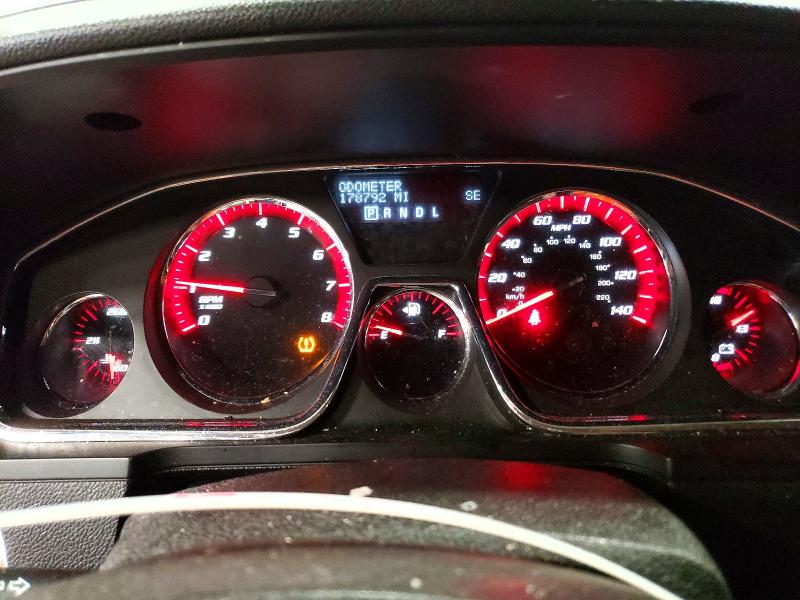 Фото 9 с аукциона – 2016 GMC ACADIA с VIN 1GKKVRKD1GJ265386