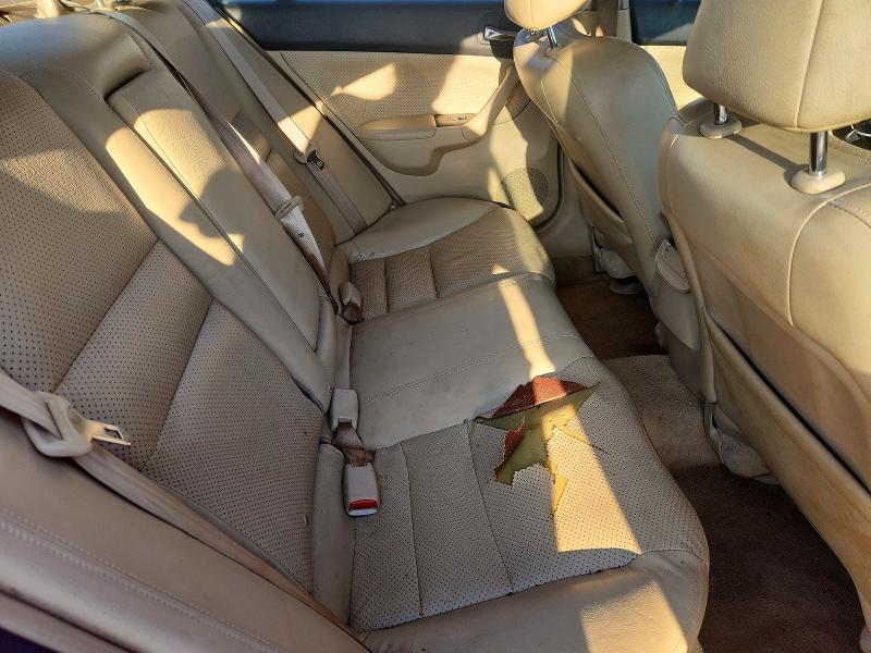 Photo 10 from auction – 2005 ACURA TSX with VIN JH4CL96945C030198