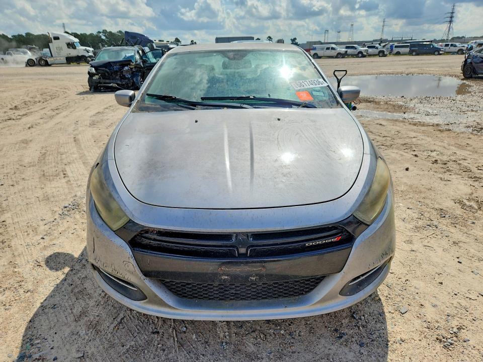 Photo 5 from auction – 2015 DODGE DART with VIN 1C3CDFAA5FD433654