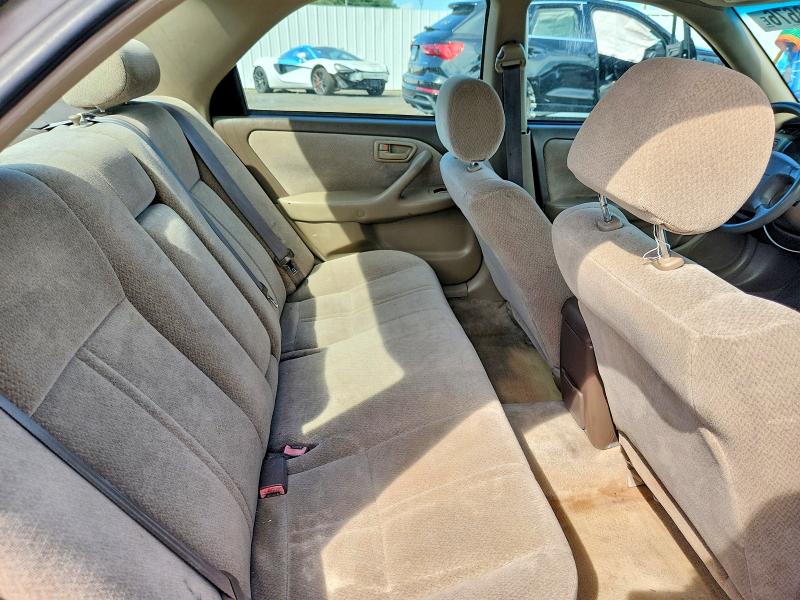 Photo 10 from auction – 2001 TOYOTA CAMRY with VIN 4T1BG22K91U022955