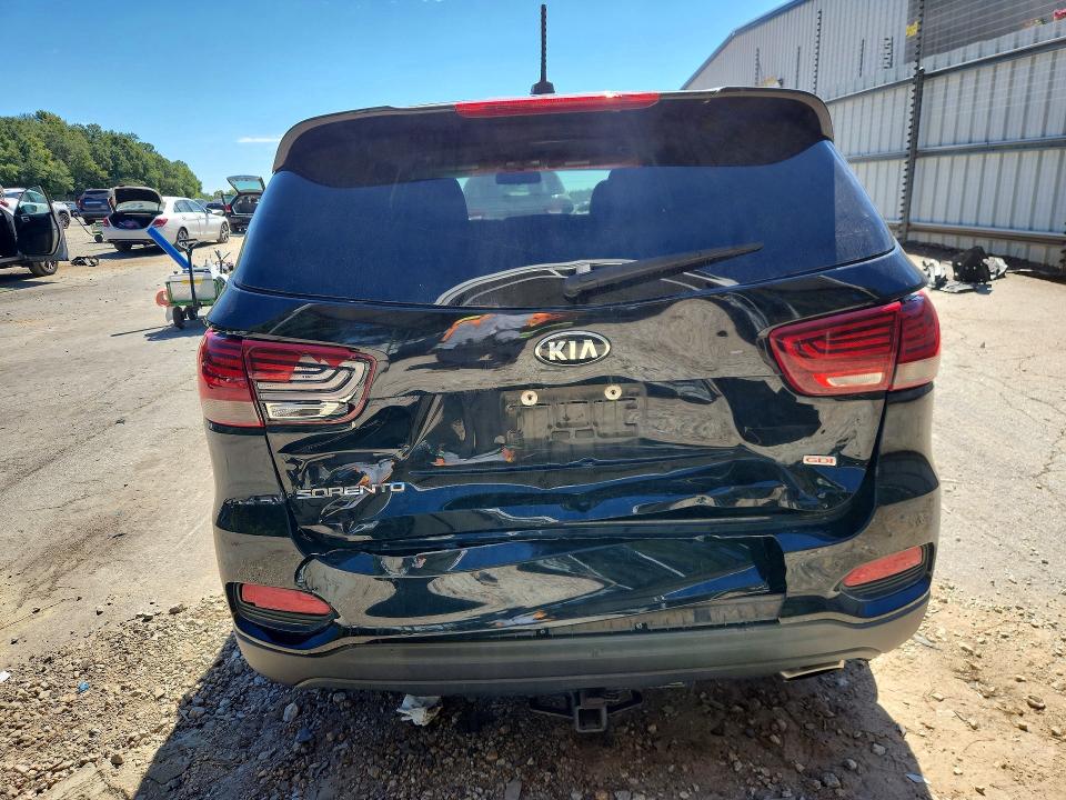 Снимка 6 от търг – 2019 KIA SORENTO с VIN 5XYPG4A39KG584809