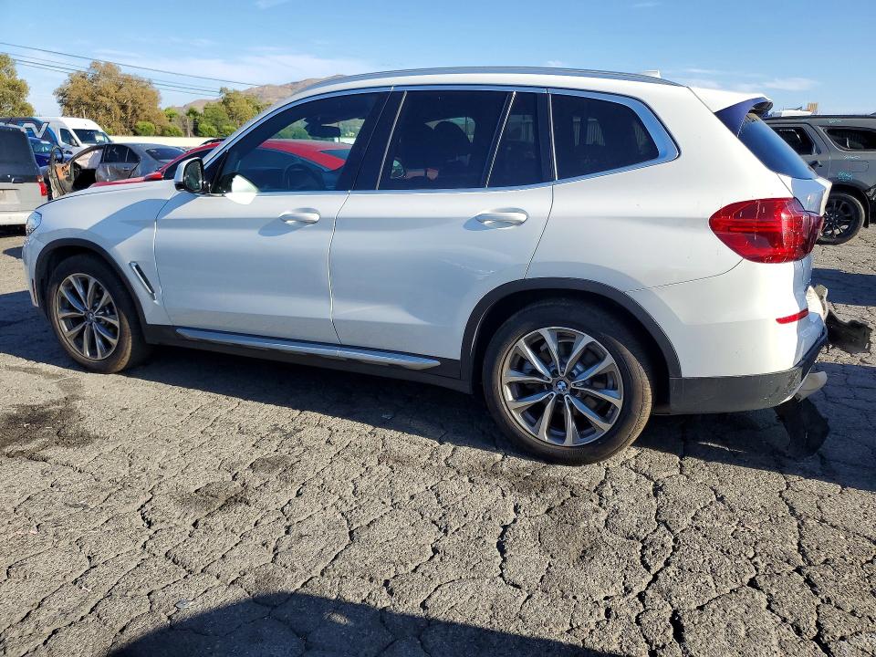 Photo 2 from auction – 2019 BMW X3 with VIN 5UXTR9C51KLP86745