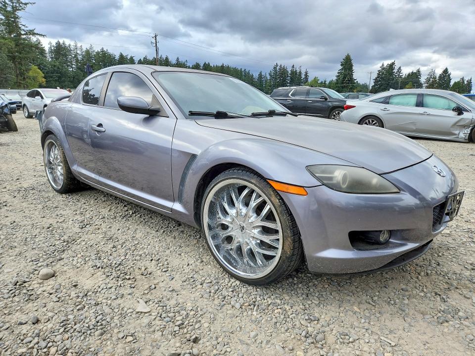 Photo 4 from auction – 2005 MAZDA RX8 with VIN JM1FE17N050159417