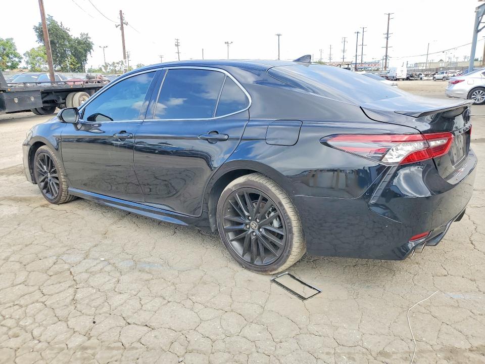 Photo 2 from auction – 2023 TOYOTA CAMRY with VIN 4T1K61AK6PU779562