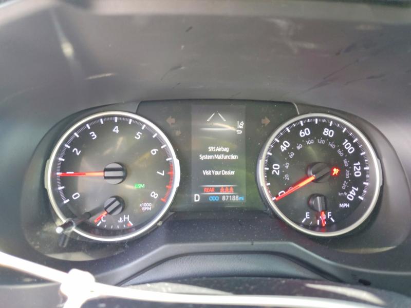 Снимка 9 от търг – 2019 TOYOTA RAV4 с VIN 2T3W1RFV1KW002501