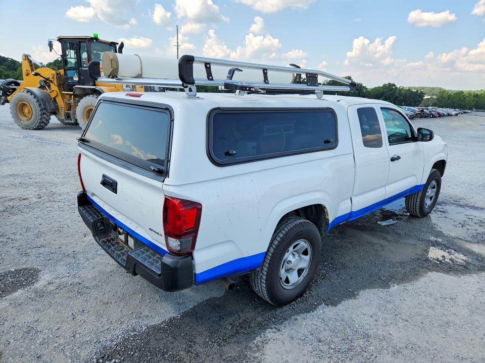 Photo 3 from auction – 2023 TOYOTA TACOMA with VIN 3TYRX5GN3PT077538
