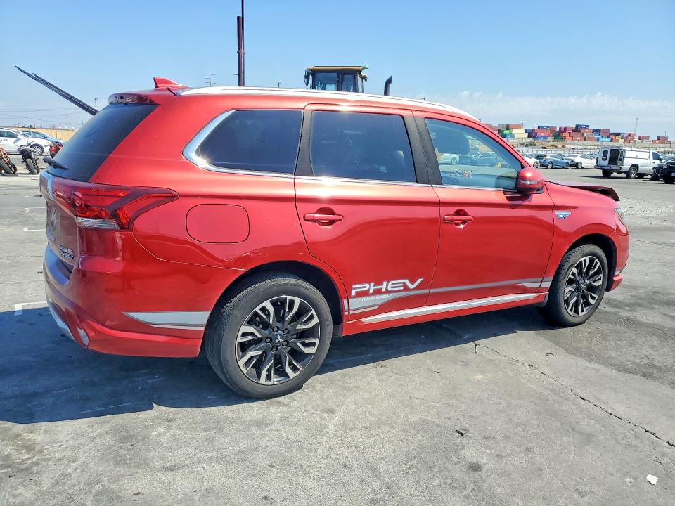 Zdjęcie 3 z aukcji – 2018 MITSUBISHI OUTLANDER z VIN JA4J24A50JZ060223
