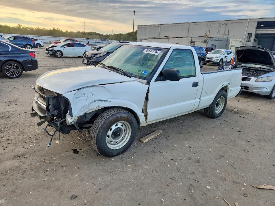 2003 CHEVROLET S TRUCK - Търг №70642776