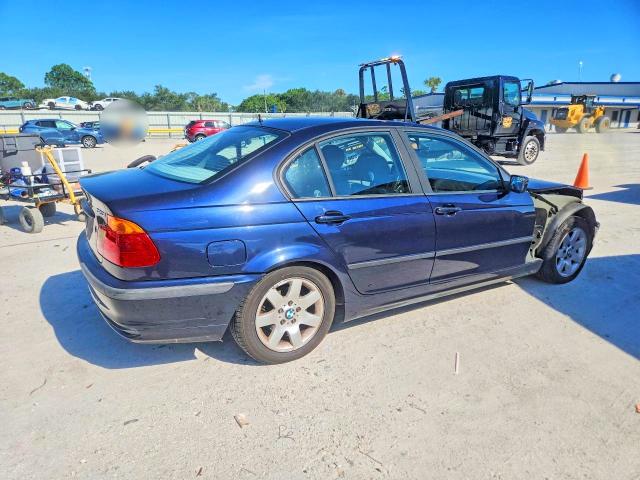 Photo 3 from auction – 1999 BMW 323 with VIN WBAAM3338XFP53845